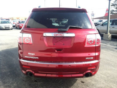 2011 GMC Acadia  Denali