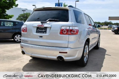 2011 GMC Acadia  Denali