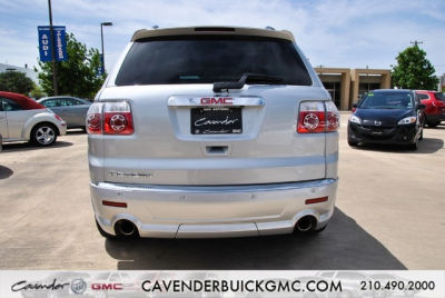 2011 GMC Acadia  Denali