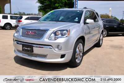 2011 GMC Acadia  Denali