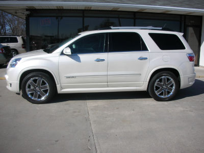 2011 GMC Acadia  Denali
