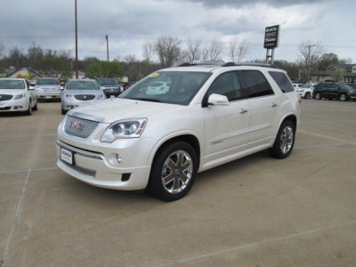 2011 GMC Acadia  Denali