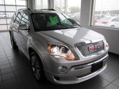 2011 GMC Acadia  Denali
