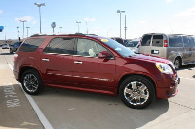 2011 GMC Acadia  Denali