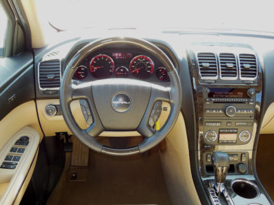 2011 GMC Acadia  Denali