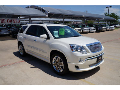 2011 GMC Acadia  Denali