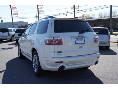 2011 GMC Acadia Denali