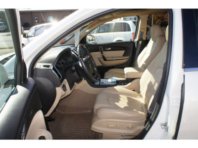 2011 GMC Acadia Denali