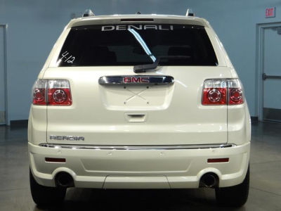 2011 GMC Acadia  Denali