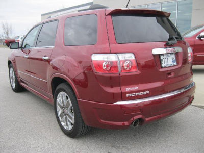 2011 GMC Acadia  Denali