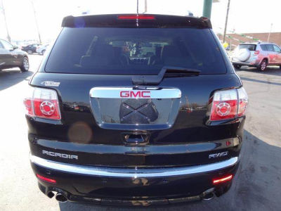 2011 GMC Acadia  Denali