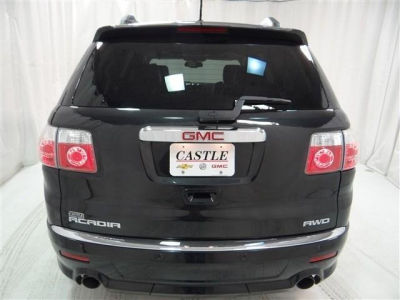2011 GMC Acadia  Denali