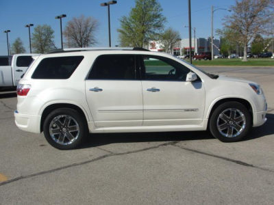 2011 GMC Acadia Denali