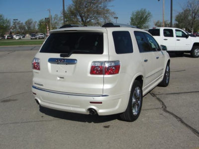 2011 GMC Acadia Denali