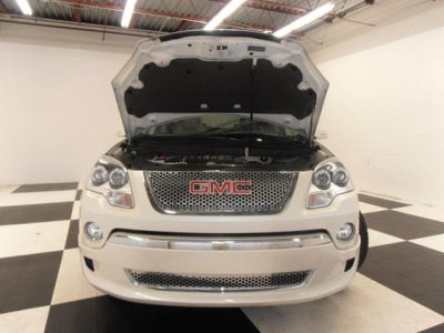 2011 GMC Acadia Denali