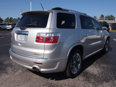 2011 GMC Acadia Denali