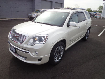 2011 GMC Acadia  Denali