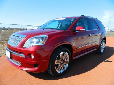 2011 GMC Acadia  Denali