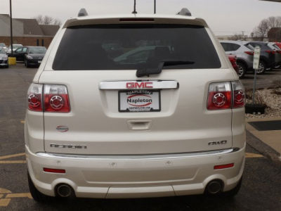 2011 GMC Acadia  Denali