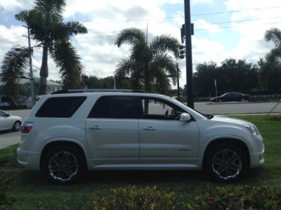 2011 GMC Acadia Denali