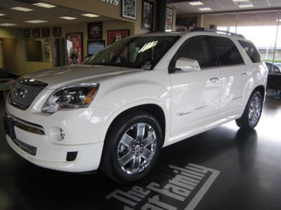 2011 GMC Acadia  Denali
