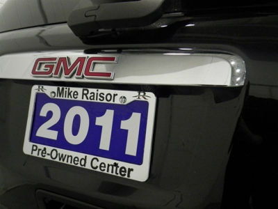 2011 GMC Acadia  Denali