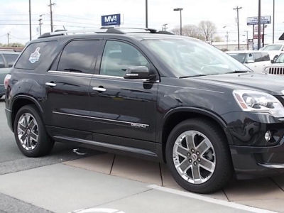 2011 GMC Acadia  Denali
