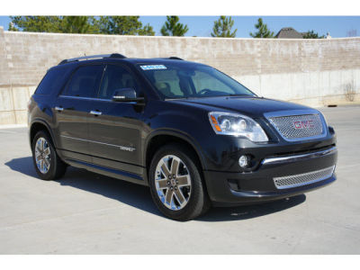 2011 GMC Acadia  Denali