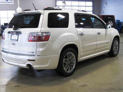 2011 GMC Acadia Denali