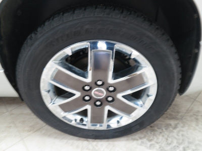 2011 GMC Acadia  Denali