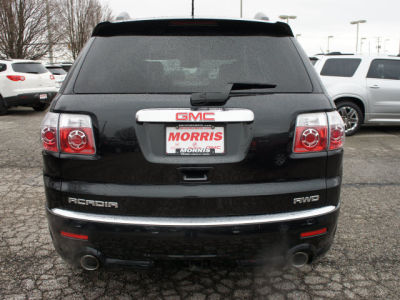 2011 GMC Acadia  Denali