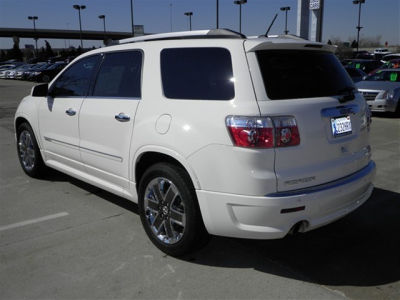 2011 GMC Acadia Denali