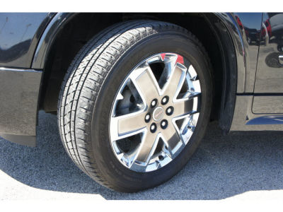 2011 GMC Acadia  Denali