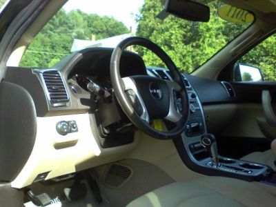 2011 GMC Acadia  SLT