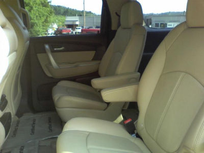 2011 GMC Acadia  SLT