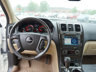 2011 GMC Acadia  Denali