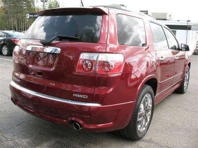 2011 GMC Acadia  Denali
