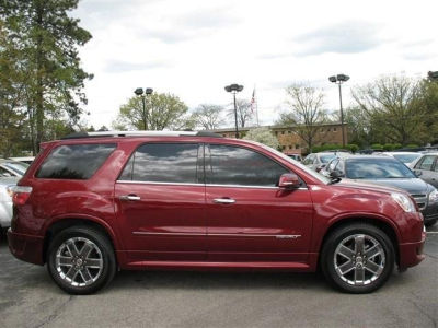2011 GMC Acadia  Denali