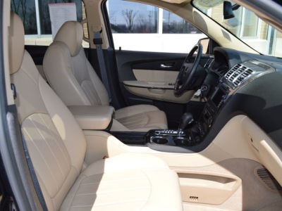 2011 GMC Acadia Denali