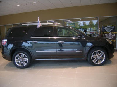 2011 GMC Acadia  Denali