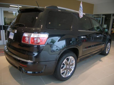 2011 GMC Acadia  Denali