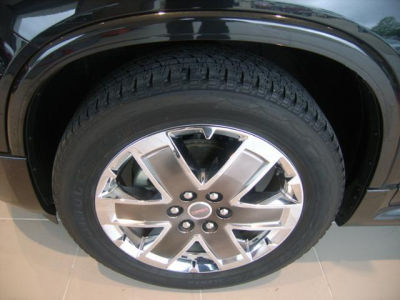 2011 GMC Acadia  Denali