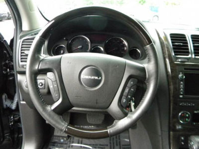2011 GMC Acadia Denali