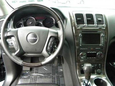 2011 GMC Acadia Denali