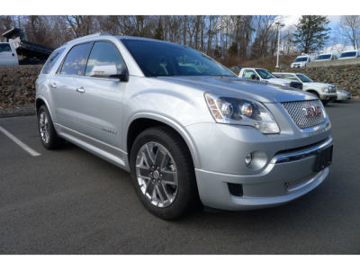 2011 GMC Acadia Denali