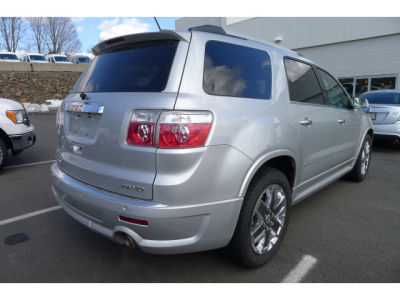2011 GMC Acadia  Denali