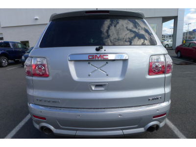 2011 GMC Acadia  Denali