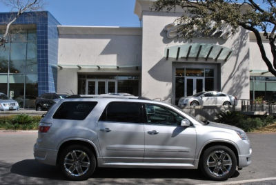 2011 GMC Acadia  Denali