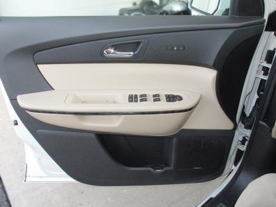 2011 GMC Acadia Denali