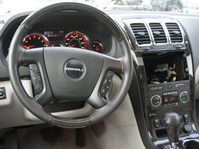 2011 GMC Acadia  Denali